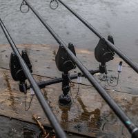 Avid Carp Stabilizér Lok Down Adjustable Stage Stand (2)