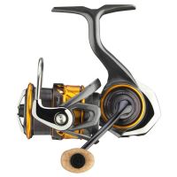 Daiwa Naviják 22 Silver Creek MQ LT 2000 S-H (1)